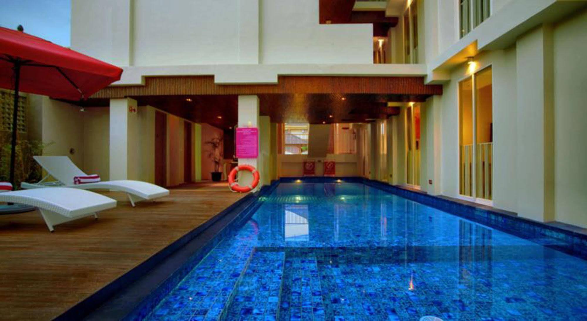 Favehotel Kuta Square מראה חיצוני תמונה